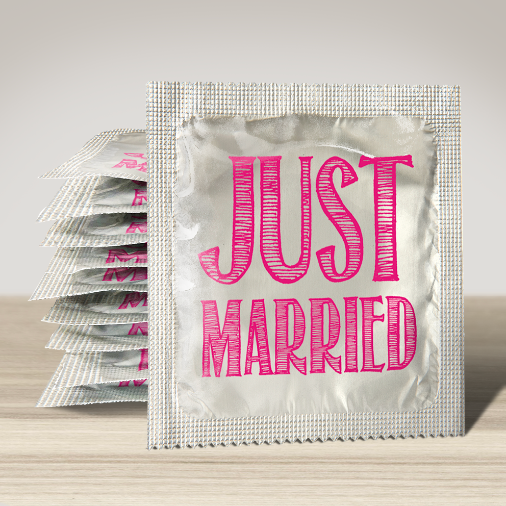 Image of funny condom "Just Married In Pink", 10 units